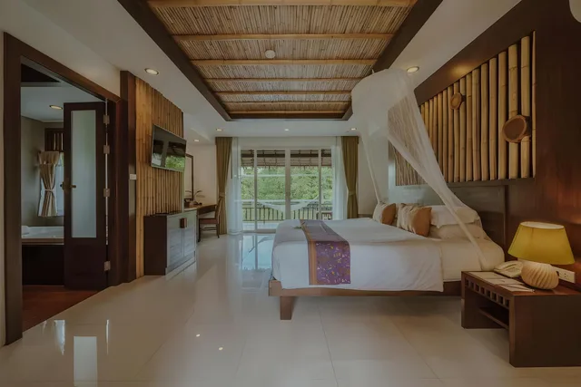 Grand, Cottage, Queen Bed, Pond View، Ban Sainai Resort - SHA Extra Plus 1/1