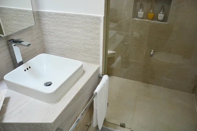 جناح ديلوكس بسرير كينج بإطلالة على المدينة، Casa Lani Luxury B&B 4/4