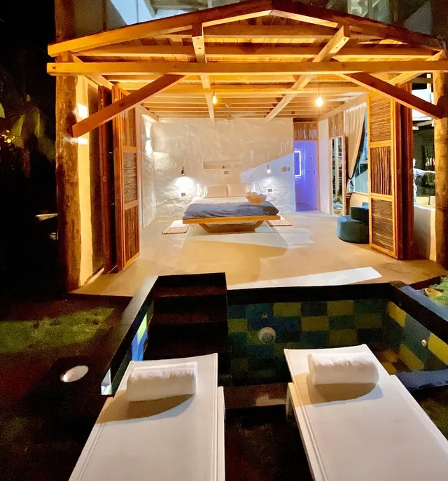 جناح بسرير كينج مع سرير سحّاب إضافي بمسبح خاص، RCH Luxury Hotel & Pool 4/4