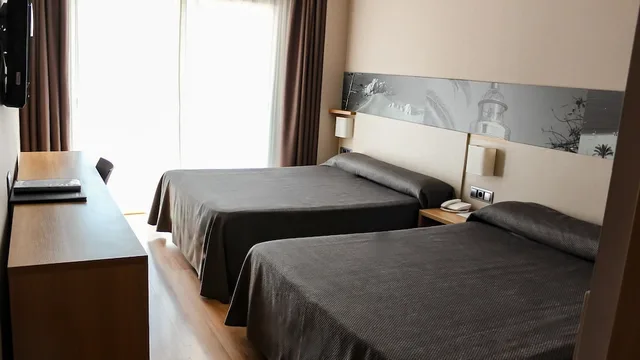 غرفة قياسية بسرير مزدوج، Hotel Bernat II 5/8