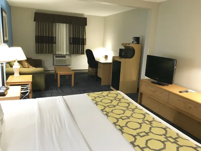 جناح استوديو بسرير كينج، Baymont By Wyndham Marinette 9/10