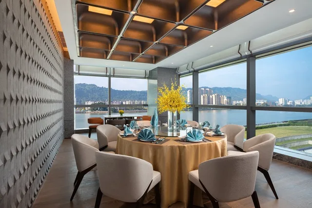 Crowne Plaza Yaan by IHG, Ya'an 24/50