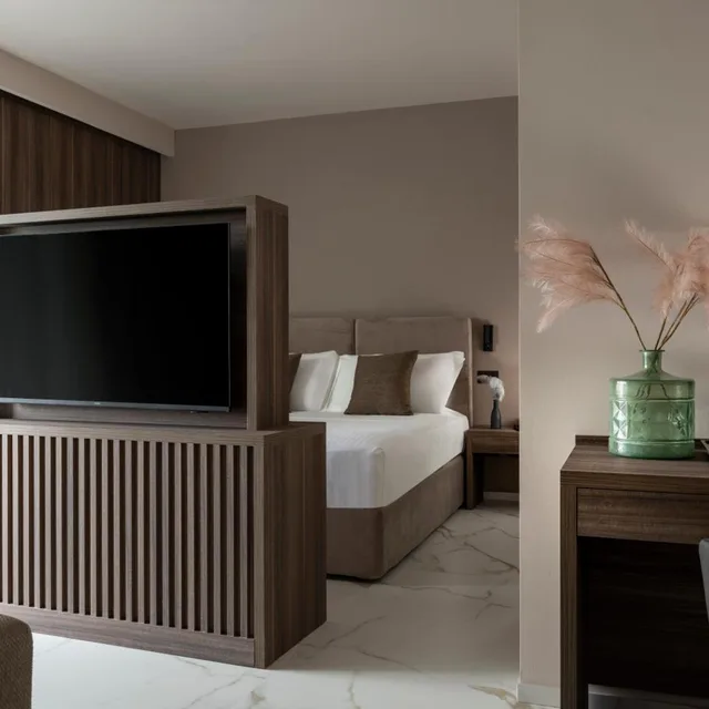 Deluxe, Sea View, Sofa, Bolina Suite & Spa 2/3