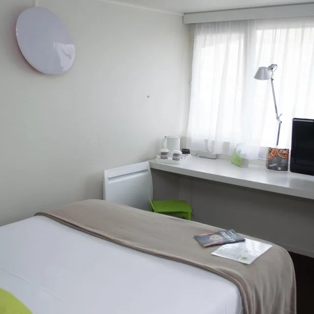 غرفة بسرير مزدوج، CAMPANILE VILLENEUVE SUR LOT - PUJOLS 5/10