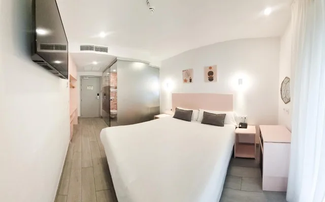 غرفة بسرير مزدوج بشرفة، Hotel Rocamar Benidorm 8/10