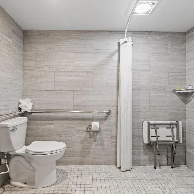 غرفة بسريرين كوين لذوي الإعاقة، Hotel Skye San Bruno 8/10
