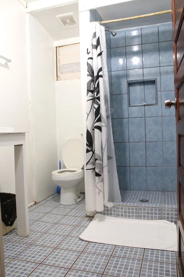 كابينة بسرير مزدوج وسرير فردي بإطلالة على الحديقة، JuliaS Cabanas 6/7