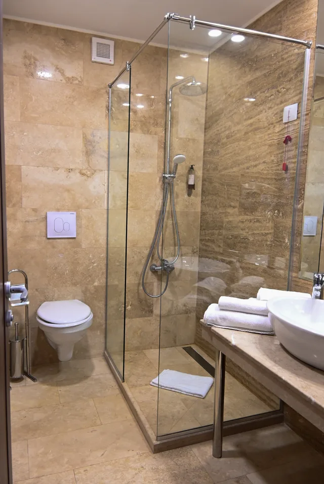Standard, Single, Bucharest Aiport Hotel 4/4