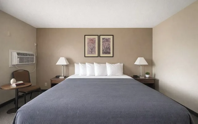 غرفة سوبيريور بسرير كينج، Lake Powell Canyon Inn 9/10