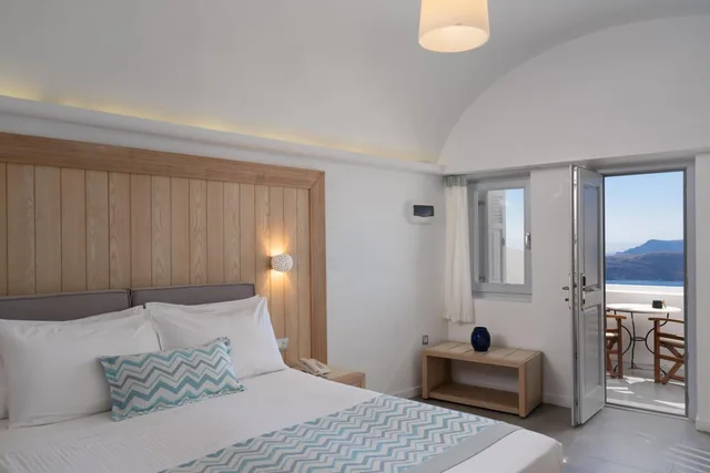 غرفة سوبيريور ثلاثية، Volcano View Hotel 1/1