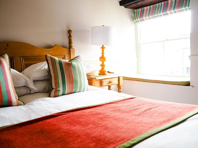 Gallery, Double Bed, The White Swan Hotel 1/3
