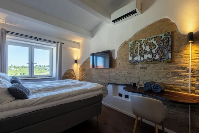 Amber Hotel Italy، Vasto 11/50
