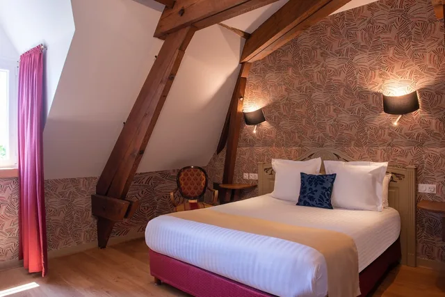 غرفة بزنس مفردة بسرير كوين، Le Relais Des Landes 4/10
