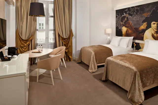 غرفة بريميوم بسرير مزدوج، Palacio de Los Duques Gran Melia 1/1