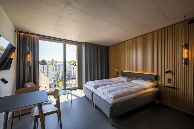 غرفة بسرير مزدوج لذوي الإعاقة، Zleep Hotel Zurich - Kloten 1/6