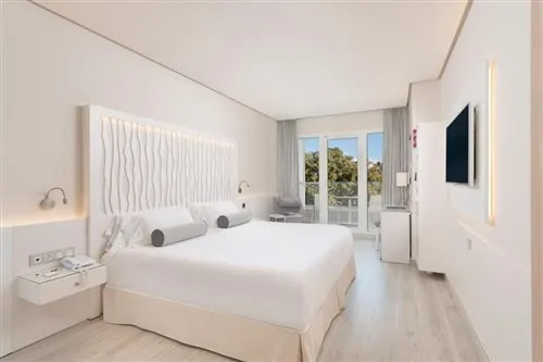 Room, Single, Double Bed, Side Sea View، Amare Beach Hotel Marbella - Adults only 2/3