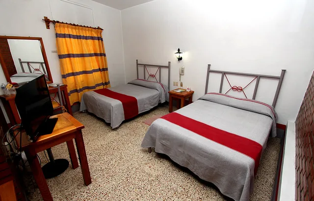 غرفة عائلية، Posada del Cid 3/5
