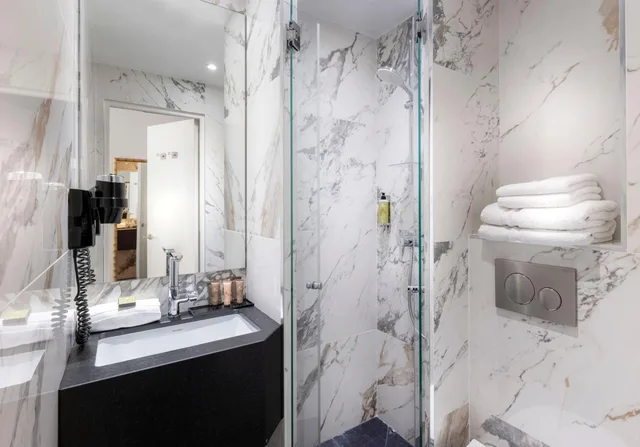 غرفة كلاسيكية بسرير كوين، Hotel Du Bois Champs-Elysees 8/9