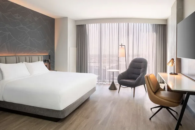 غرفة بسرير كينج، Hyatt Regency Salt Lake City 4/5