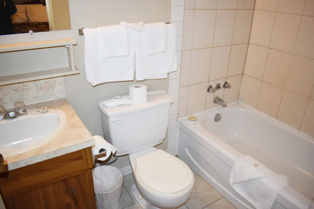 غرفة قياسية بسريرين كوين، Hope Inn And Suites 5/5