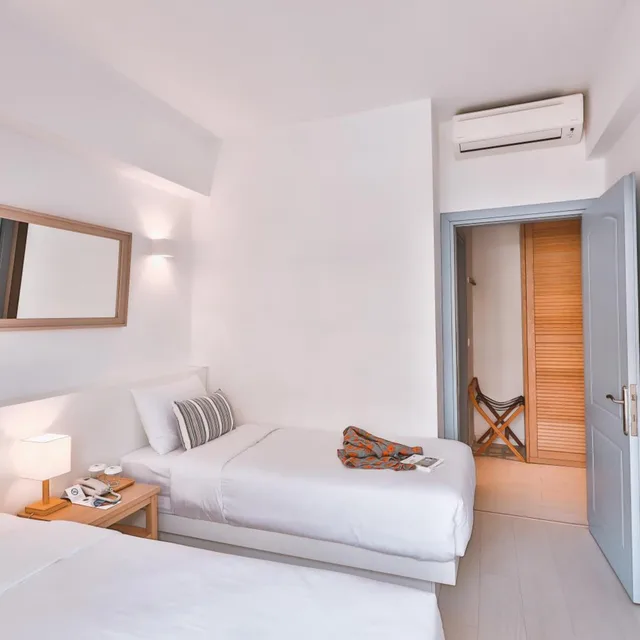 Room, Triple, Balcony, Dias 1/5