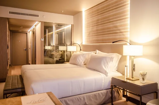 غرفة بريميوم بسريرين منفصلين، Hotel Epic Sana Marques 3/7