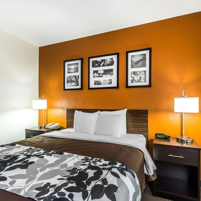 Business, Sleep Inn Springfield South I60 near Medical District 2/4