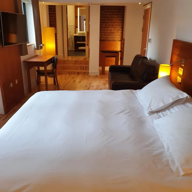 استوديو بسرير كينج، Hope Street Hotel 6/10