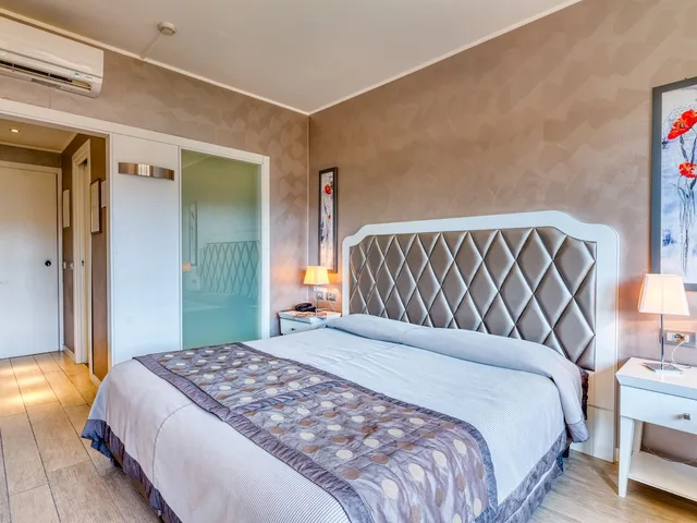 غرفة سوبيريور بسريرين منفصلين، Parc Hotel Gritti 2/4