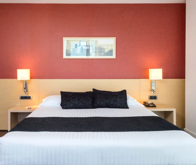 غرفة رباعية بسرير كوين مع أريكة، Civis Luz Castellon (ex Sercotel) 3/5