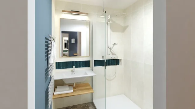 غرفة كلاسيكية بسرير كينج، Logis Hotel De Carantec 3/4