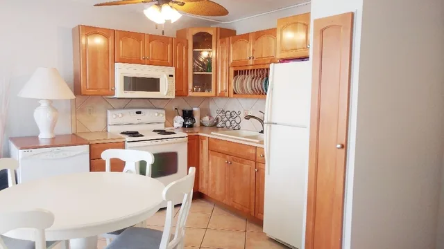 Studio, Apartment, King Bed, Gulf View, Sofa, Lovers Key Beach Club 6/9