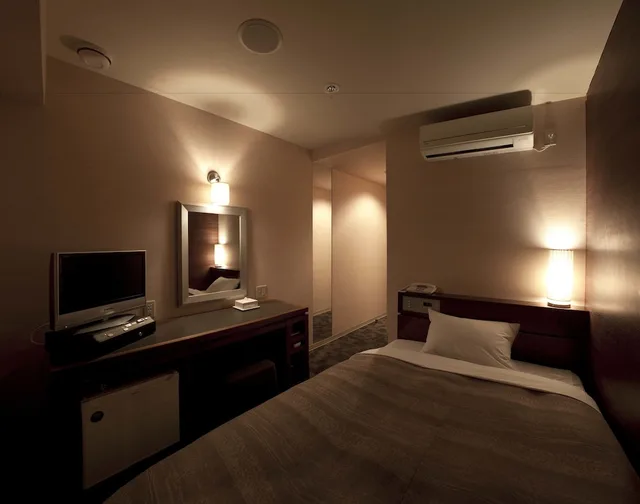 غرفة مفردة، Center Hotel Toyota 3/4
