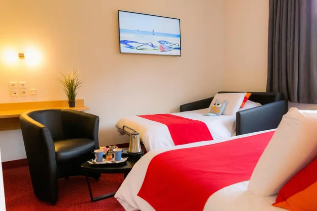 غرفة بريستيج ثلاثية، Hotel Kyriad Quimper Pont L Abbe 8/10