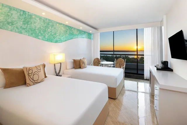 grand, sunset view, Grand Oasis Cancun All Inclusive 3/9