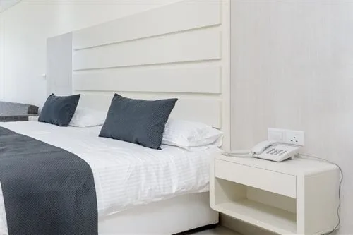 غرفة بسرير مزدوج أو سريرين منفصلين، Tasia Maris Oasis Hotel 1/1