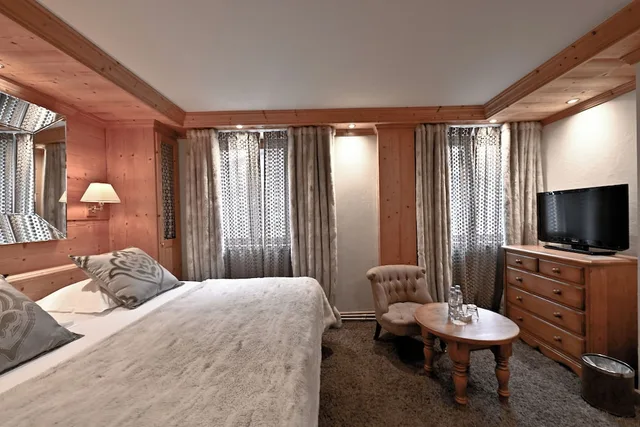 غرفة قياسية بسريرين منفصلين، Hôtel Tsanteleina 3/9