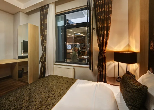 غرفة اقتصادية بسريرين منفصلين، Pell Palace Hotel and Spa 3/5