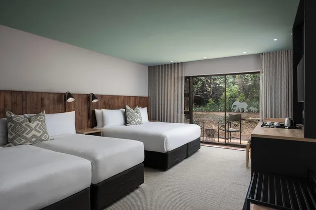 Deluxe, Family, 2 King Beds, Protea Hotel By Marriott Kruger Gate 4/10