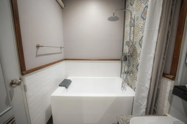غرفة قياسية بسرير كينج، Mybanlao Hotel 7/7