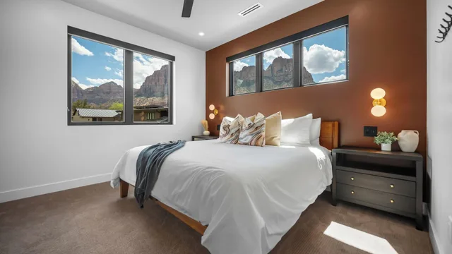 فيلا فاخرة بإطلالة على الجبل بشرفة بغرفتي نوم، The Montclair Inn And Suites At Zion National Park 2/2
