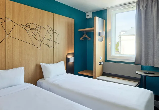 Standard, Twin Beds, B&B Hotel PARIS Roissy CDG Aeroport 1/1