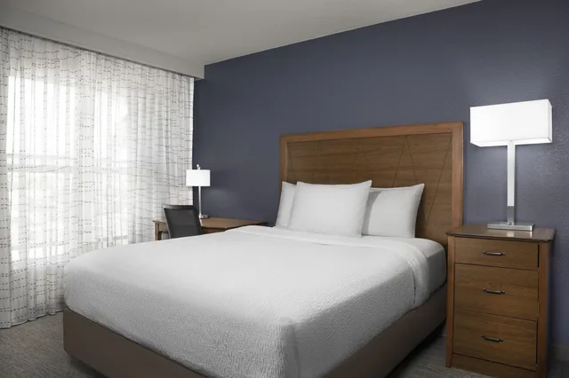 جناح بغرفة نوم واحدة لذوي الإعاقة، Residence Inn San Bernardino 2/3