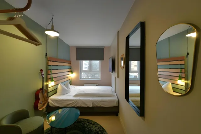 Petite, Single, Single Bed، Hotel BIRGIT Berlin Mitte 2/2