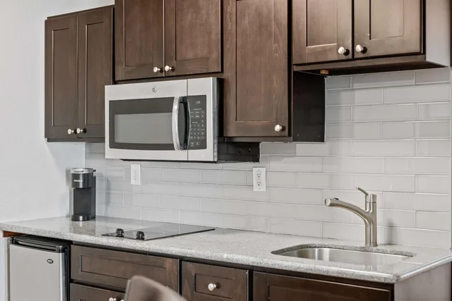 Suite, King Bed, Sofa, Balcony, Kitchenette, Best Western Wesley Inn & Suites 5/5