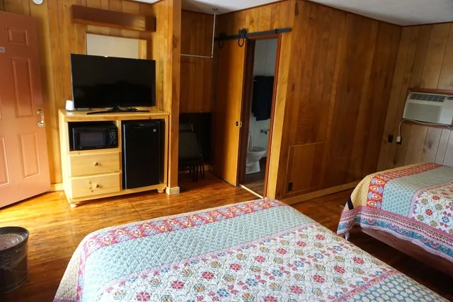 غرفة تقليدية بسريرين مزدوجين، Marshall's Creek Rest Motel 9/10