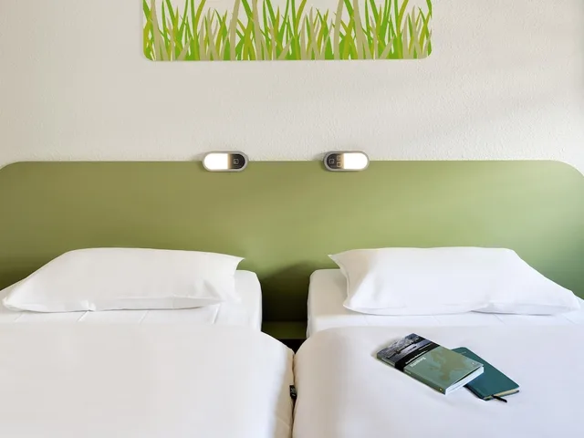 غرفة بسريرين منفصلين، Ibis Budget Newport 7/10