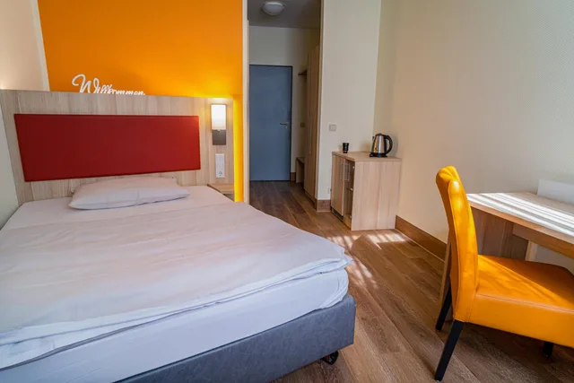 Standard, Single, Hotel Am Stadtpark Hilden 9/15