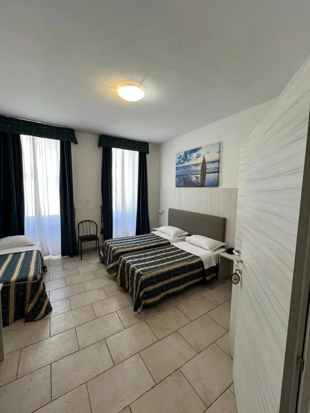 غرفة بسريرين منفصلين، Hotel Alessander 4/8