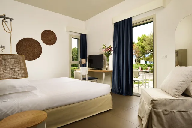 فيلا سوبيريور مفردة بسرير مزدوج، Unahotels Naxos Beach Sicilia 6/9